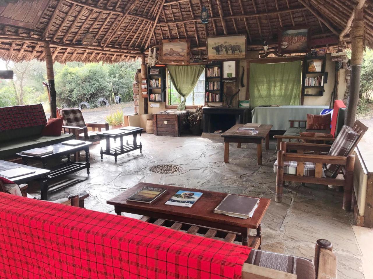 Отель Maasai Simba Camp Амбосели Экстерьер фото